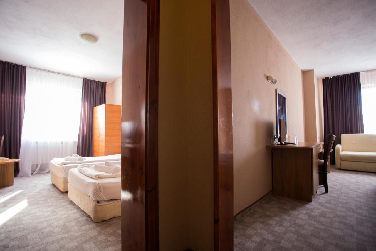 Family Prim Hotel Sandanski Zewnętrze zdjęcie