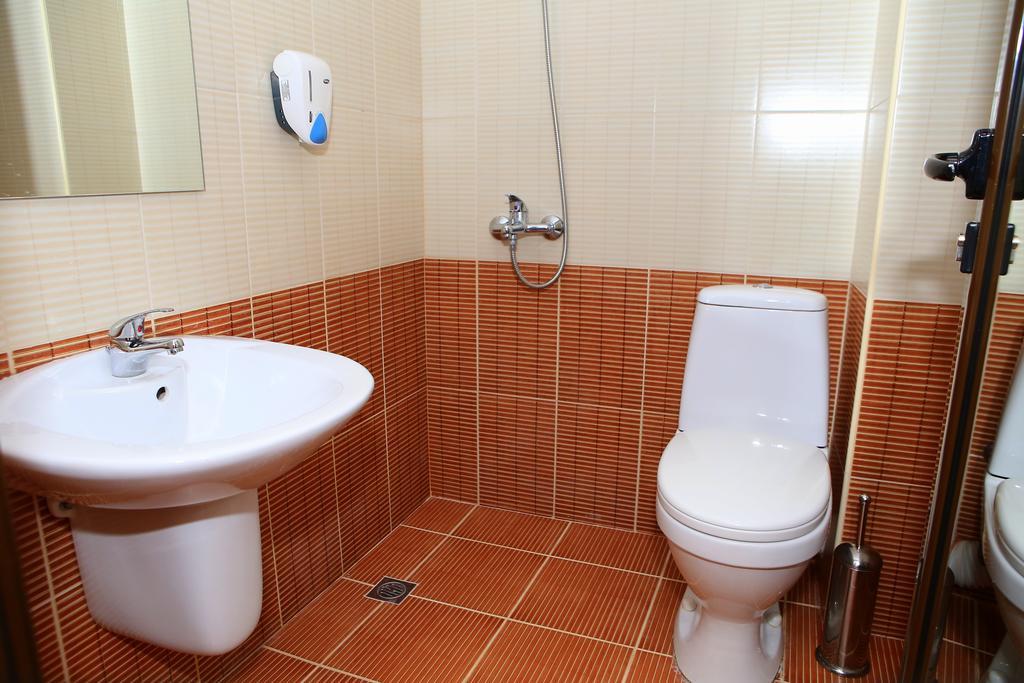 Family Prim Hotel Sandanski Zewnętrze zdjęcie
