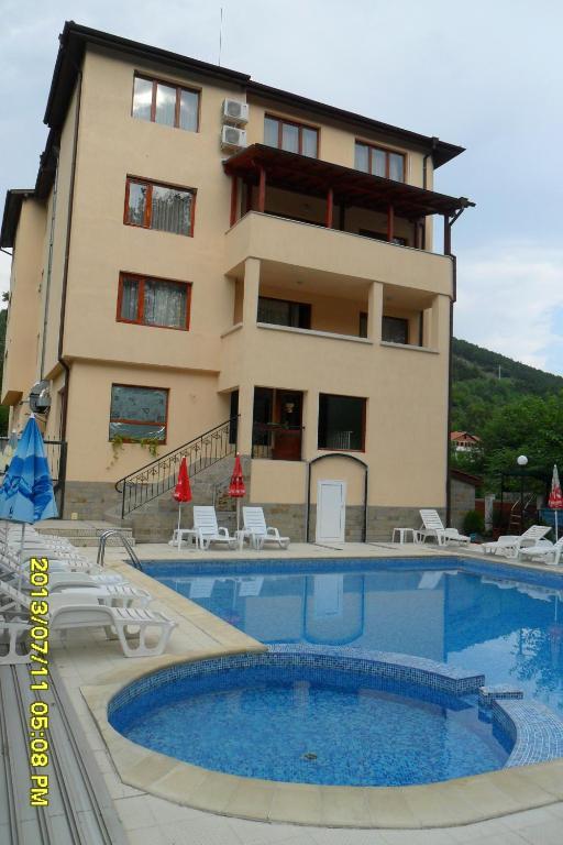 Family Prim Hotel Sandanski Zewnętrze zdjęcie